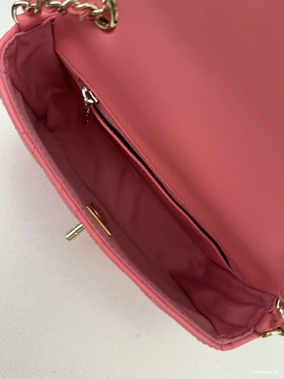 First Bag Ru CHANEL MINI FLAP BAG 0823